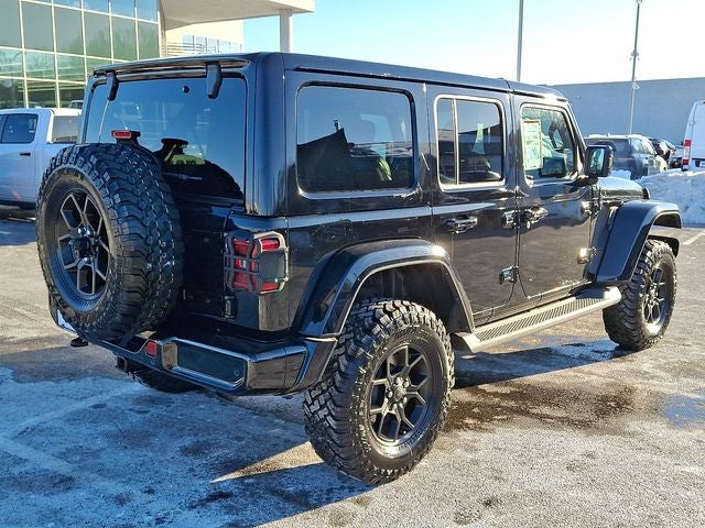 2021 Jeep Wrangler Unlimited Sahara High Altitude