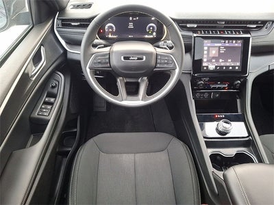 2025 Jeep Grand Cherokee Laredo X