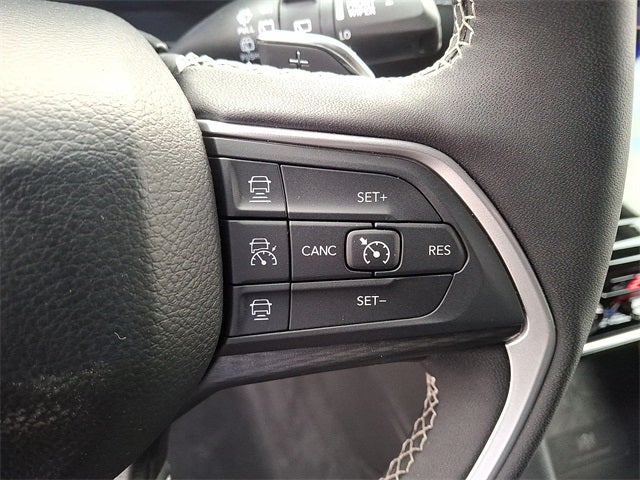 2024 Jeep Grand Cherokee Laredo