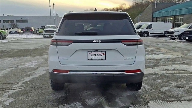 2024 Jeep Grand Cherokee Laredo