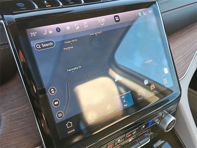 2022 Jeep Grand Cherokee Summit