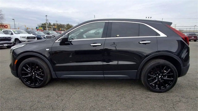2023 Cadillac XT4 Luxury