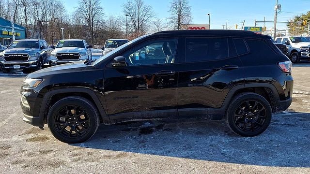 2023 Jeep Compass Altitude