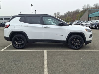 2023 Jeep Compass Altitude