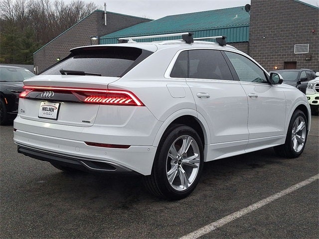 2022 Audi Q8 55 Premium Plus quattro