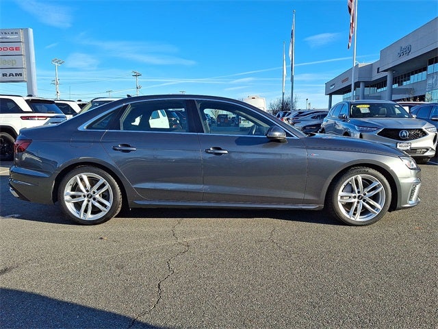 2023 Audi A4 45 S line Premium Plus quattro