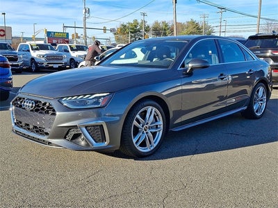 2023 Audi A4 45 S line Premium Plus quattro