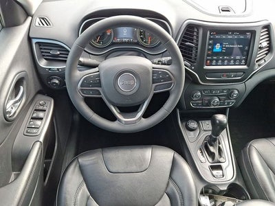 2022 Jeep Cherokee Latitude Lux