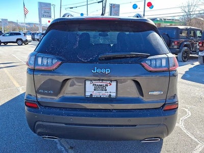 2022 Jeep Cherokee Latitude Lux