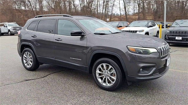 2022 Jeep Cherokee Latitude Lux