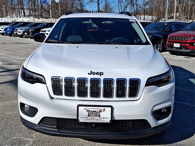 2022 Jeep Cherokee Latitude Lux