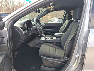 2020 Jeep Grand Cherokee Laredo E