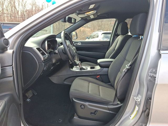 2020 Jeep Grand Cherokee Laredo E