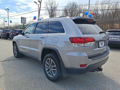 2020 Jeep Grand Cherokee Laredo E