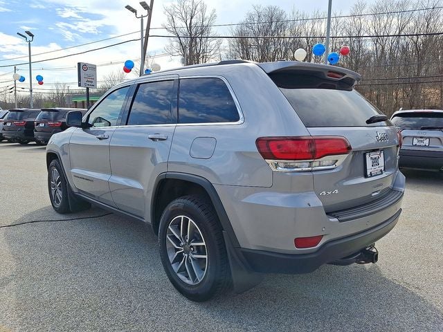 2020 Jeep Grand Cherokee Laredo E