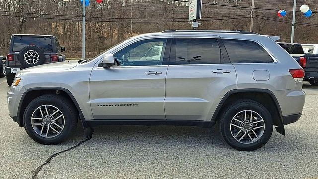 2020 Jeep Grand Cherokee Laredo E