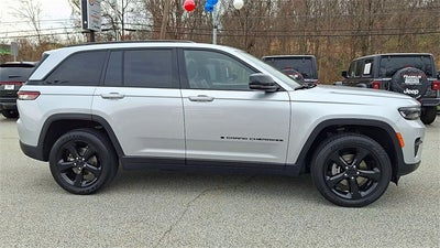 2023 Jeep Grand Cherokee Altitude X