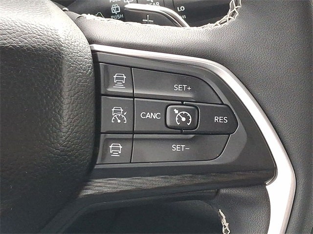 2024 Jeep Grand Cherokee Laredo