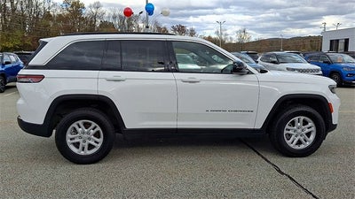 2024 Jeep Grand Cherokee Laredo
