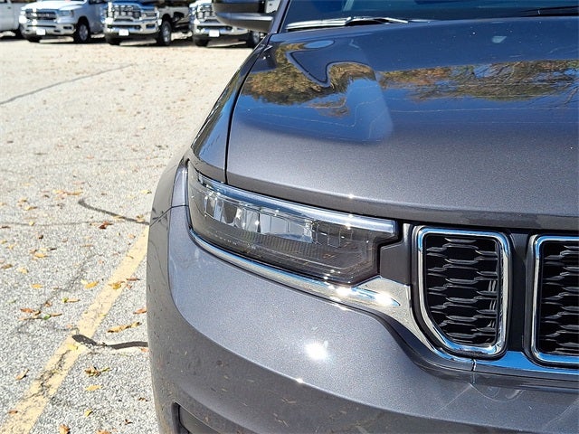 2024 Jeep Grand Cherokee L Laredo