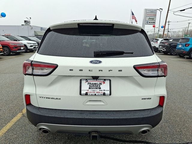 2022 Ford Escape Titanium