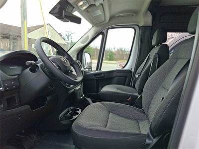2025 RAM ProMaster 3500 High Roof 136 WB