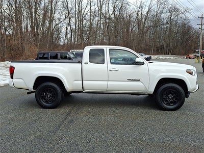 2022 Toyota Tacoma SR5 V6