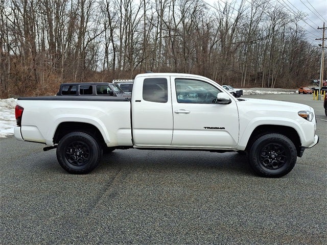 2022 Toyota Tacoma SR5 V6