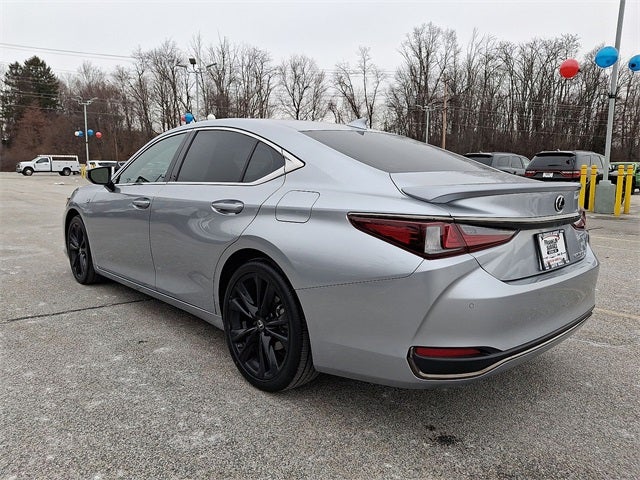 2023 Lexus ES 300h