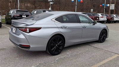 2023 Lexus ES 300h