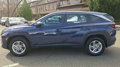 2025 Hyundai Tucson SE