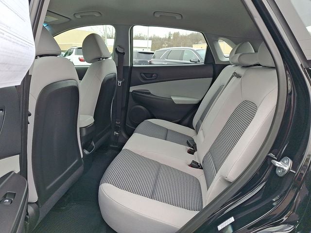 2023 Hyundai Kona SE