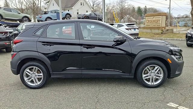 2023 Hyundai Kona SE