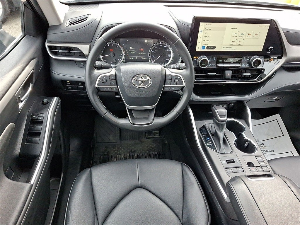 2023 Toyota Highlander XLE