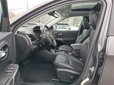 2022 Jeep Cherokee Latitude Lux