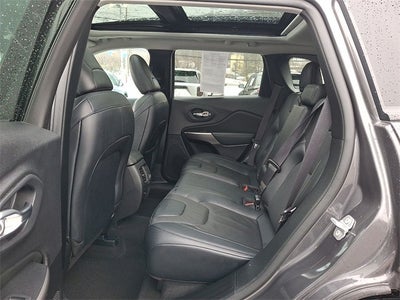 2022 Jeep Cherokee Latitude Lux