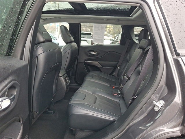 2022 Jeep Cherokee Latitude Lux