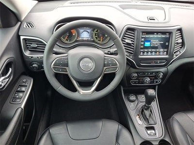 2022 Jeep Cherokee Latitude Lux