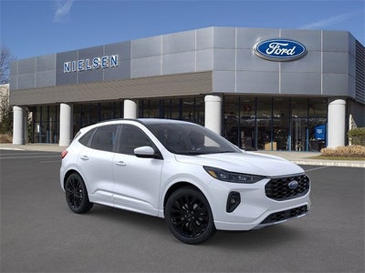 2026 Ford Escape Hybrid ST-Line Elite
