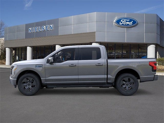 2025 Ford F-150 Lightning Lariat