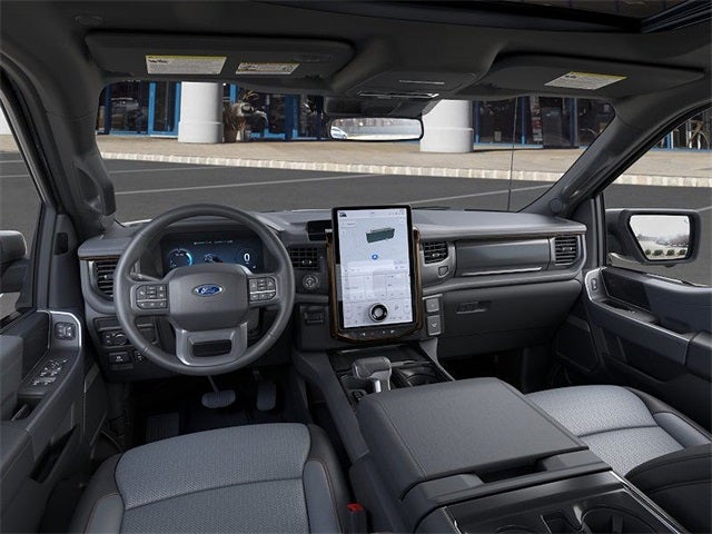 2025 Ford F-150 Lightning Lariat