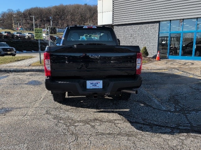 2022 Ford F-350SD XL