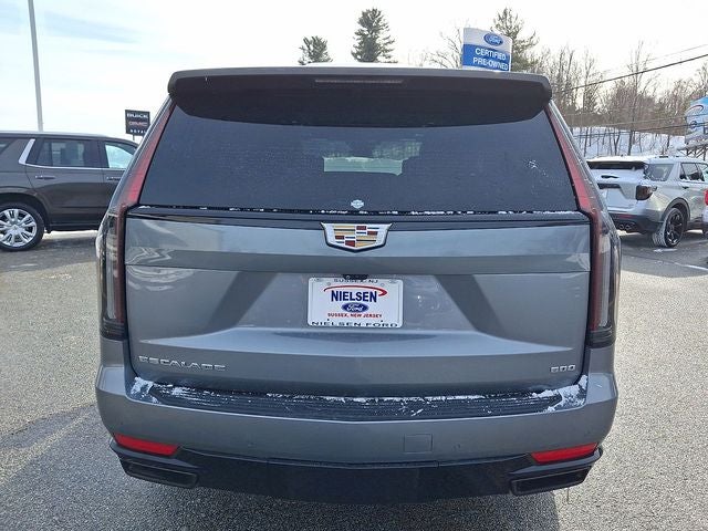 2022 Cadillac Escalade Sport Platinum