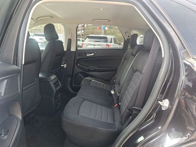 2020 Ford Edge SE