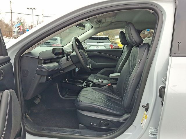 2023 Ford Mustang Mach-E Select