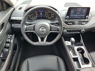 2025 Nissan Altima 2.5 SR