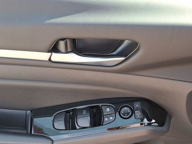 2025 Nissan Altima 2.5 SL