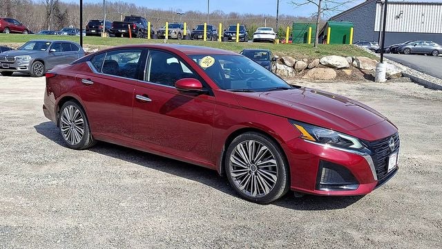 2025 Nissan Altima 2.5 SL