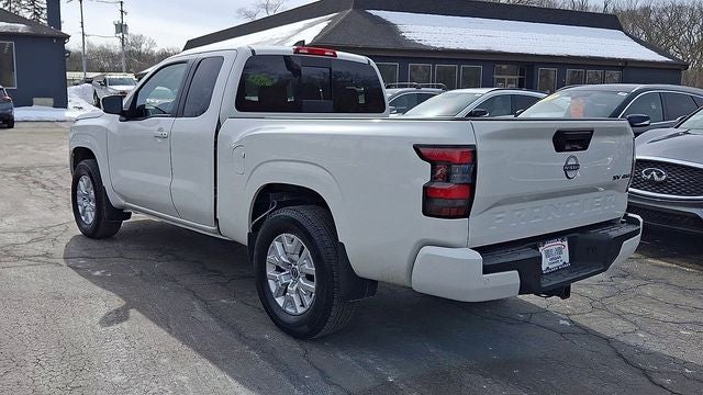 2024 Nissan Frontier SV