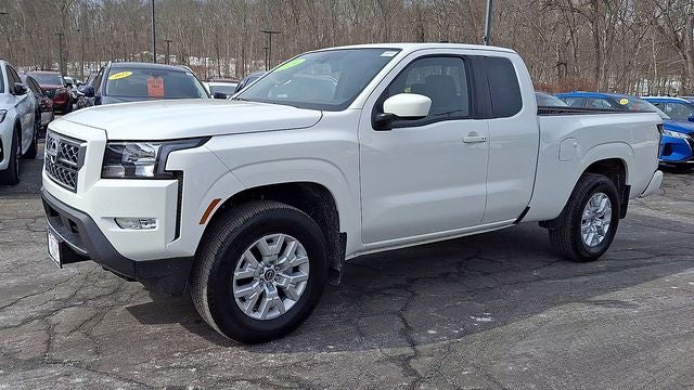 2024 Nissan Frontier SV